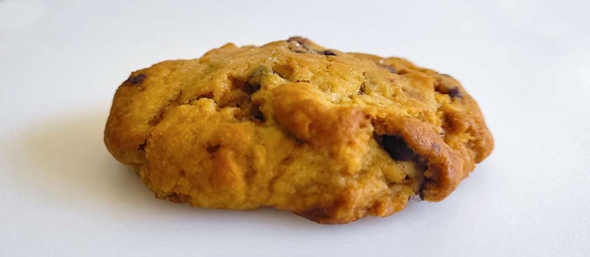 thick brown butter toffee chocolate chip cookie made with 2 1/2 cups of flour.